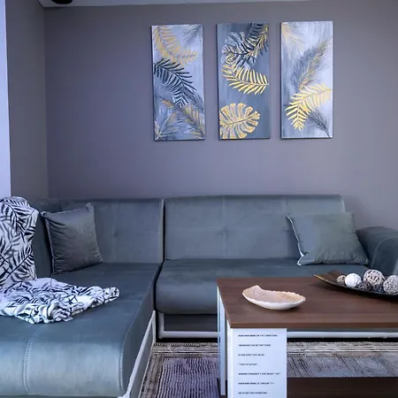 Apartment Luxe Suite, Achilles' Private Getaway